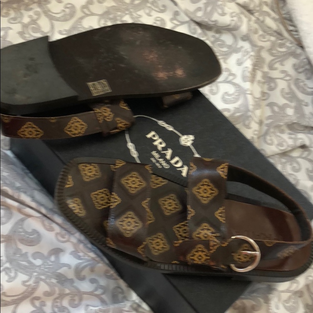 Prada vero cuoio sandals